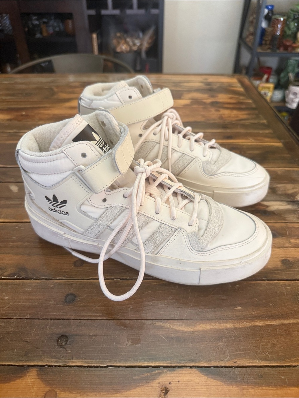 adidas Forum high-too sneakers